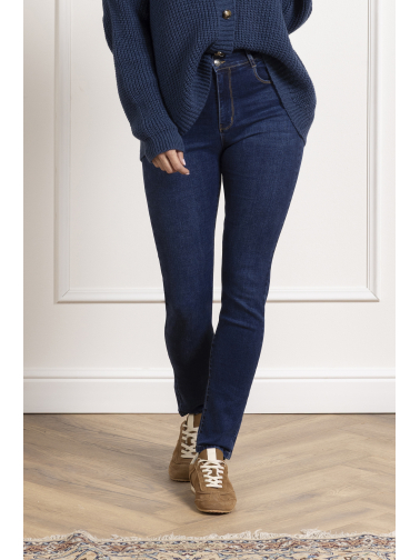 JEANS FIT. PUSH-UP