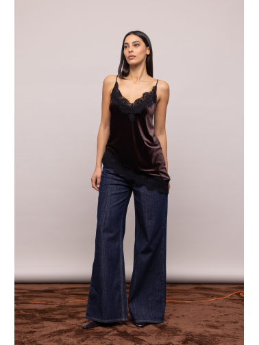 JEANS FIT. GAMBA LARGA